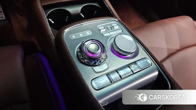 Genesis G90 (RS4) id 3763290 из Кореи 19