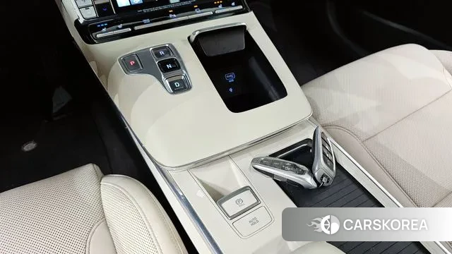 Hyundai The New Grandeur IG Hybrid id 2901264 из Кореи 19