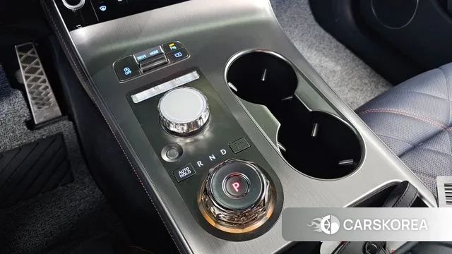 Genesis GV70 id 3173703 из Кореи 19