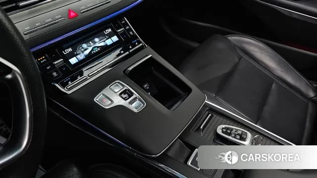 Hyundai The New Grandeur IG id 3112086 из Кореи 19