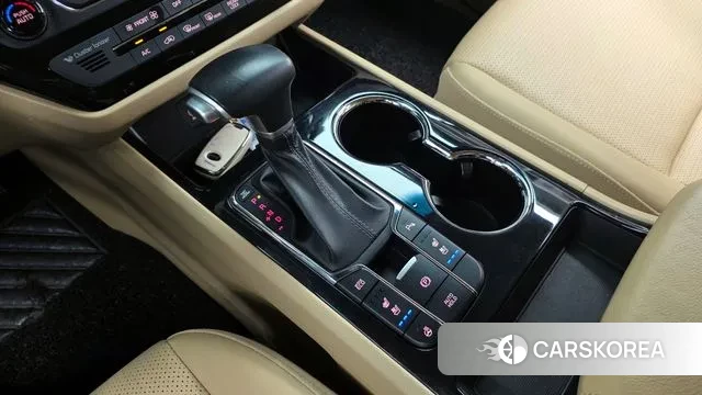 Kia The New Carnival id 2976624 из Кореи 19