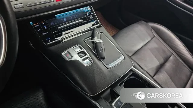 Hyundai The New Grandeur IG id 2994904 из Кореи 19