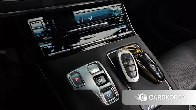 Hyundai The New Grandeur IG id 3727211 из Кореи 19