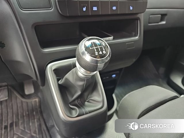 Hyundai Staria id 4870833 из Кореи 17