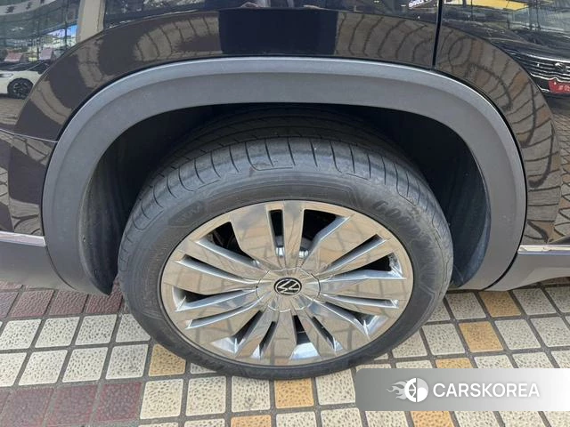 Volkswagen Tourang id 4261393 из Китая 9