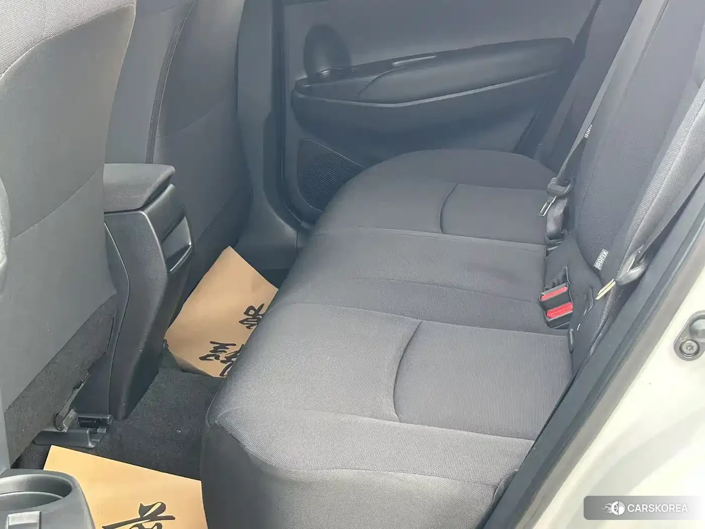 Toyota Corolla id 4589536 из Китая 9