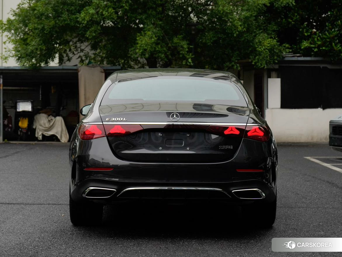 Mercedes-Benz E-class id 4455515 из Китая 19