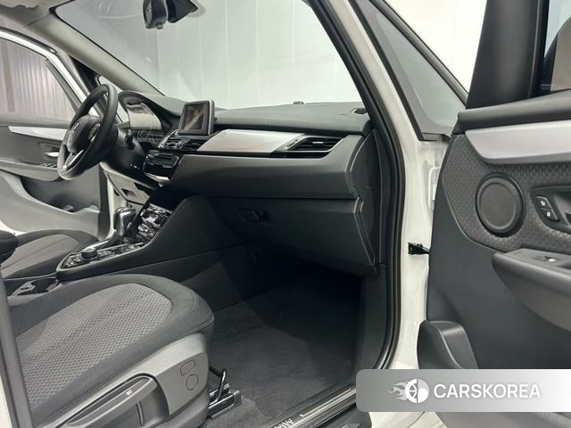 BMW 2 series station wagon id 3890461 из Китая 16