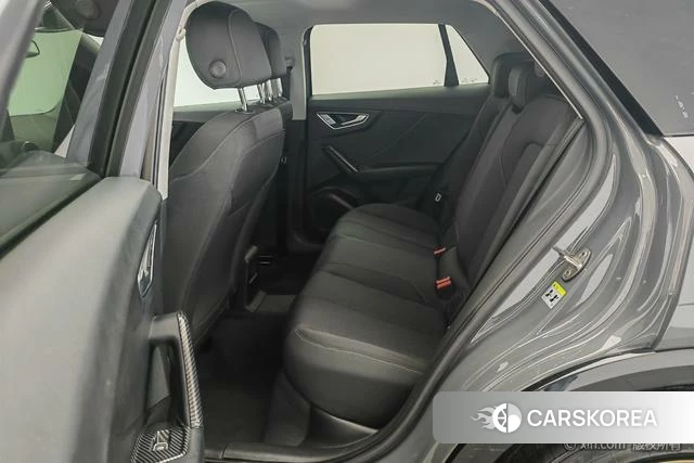 Audi Q2L id 4253627 из Китая 23