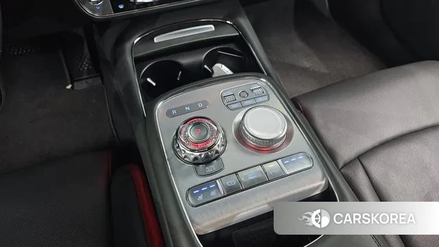 Genesis G90 (RS4) id 3342899 из Кореи 19