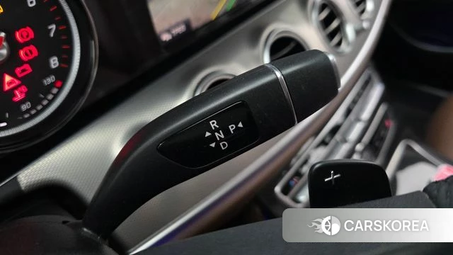 Mercedes-Benz E-Class W213 id 4225673 из Кореи 31