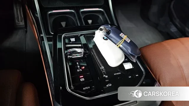 BMW 7 Series (G70) id 3751009 из Кореи 19