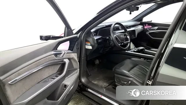 Audi e-Tron id 3645878 из Кореи 19