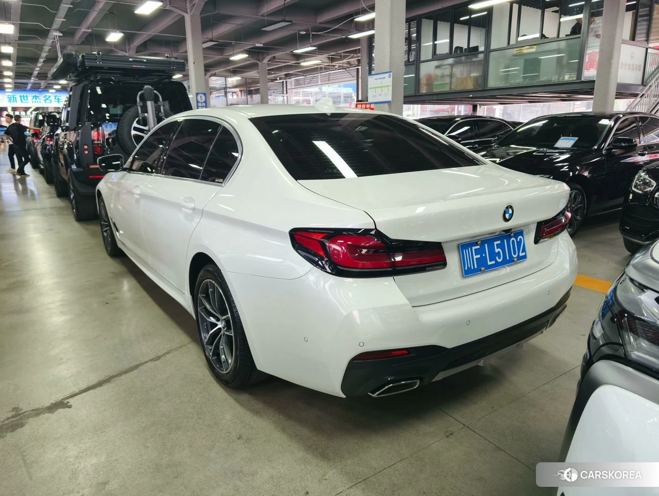 BMW 5 series id 4454273 из Китая 11