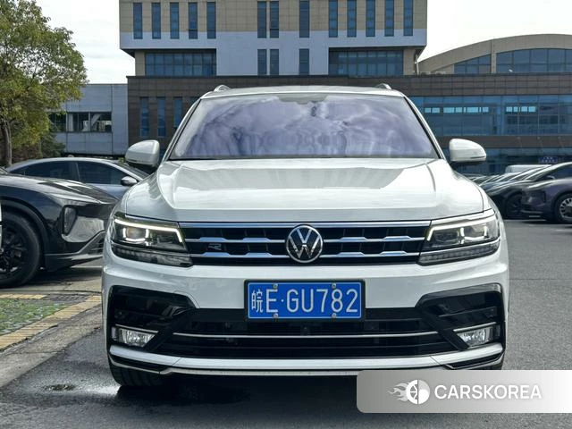 Volkswagen Tiguan L id 4253085 из Китая 9