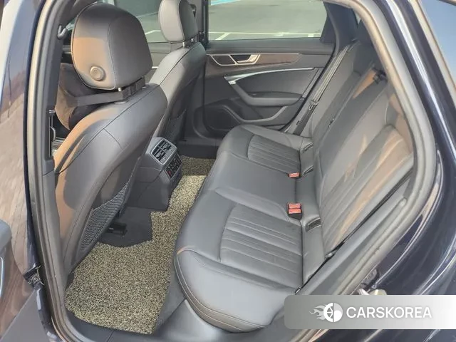 Audi A6 (C8) id 3586578 из Кореи 19