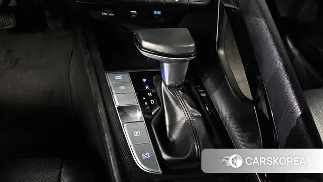 Hyundai Avante Hybrid (CN7) id 3318716 из Кореи 19