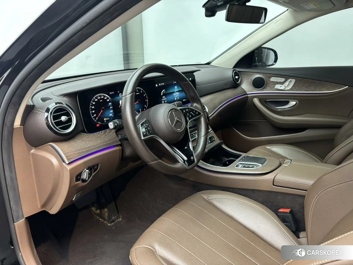 Mercedes-Benz E-class id 4420126 из Китая 16