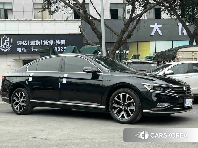 Volkswagen Magotan id 4256211 из Китая 9
