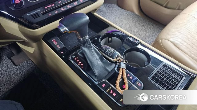 Kia The New Carnival id 3873624 из Кореи 19