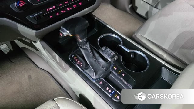 Kia The New Carnival id 3966320 из Кореи 19