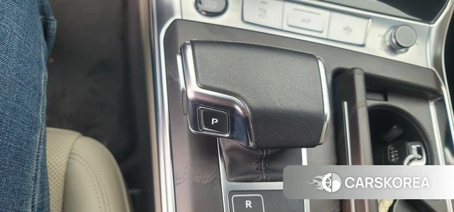 Audi A6 (C8) id 3841712 из Кореи 19