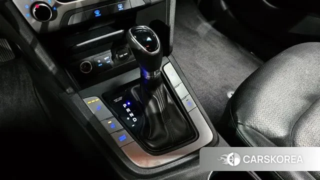 Hyundai Avante AD id 3176780 из Кореи 19