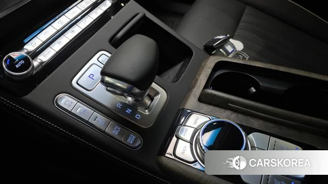 Genesis G90 id 4573949 из Кореи 32