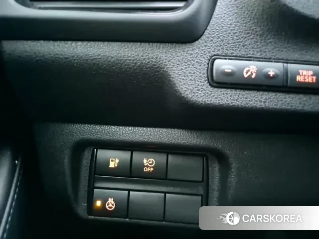 Nissan Leaf (ZE1) id 3602057 из Кореи 12