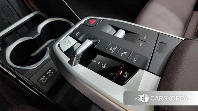 BMW X1 (U11) id 4767966 из Кореи 32