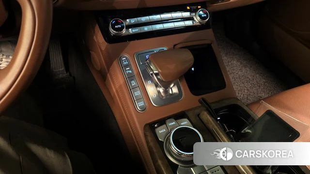 Genesis G90 id 3860478 из Кореи 19