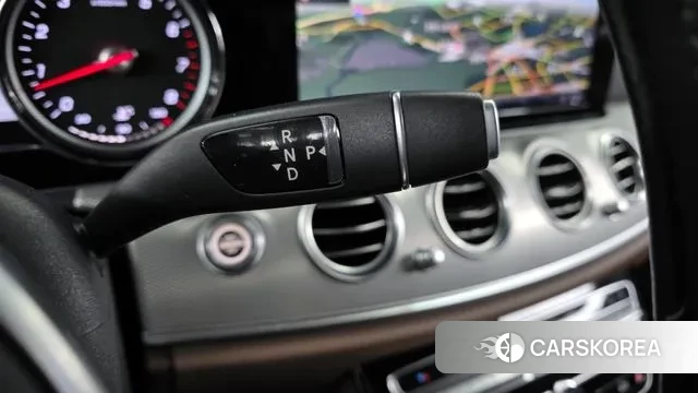 Mercedes-Benz E-Class W213 id 3672438 из Кореи 19