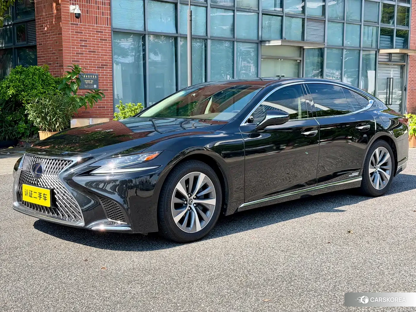 Lexus LS id 4629789 из Китая 19