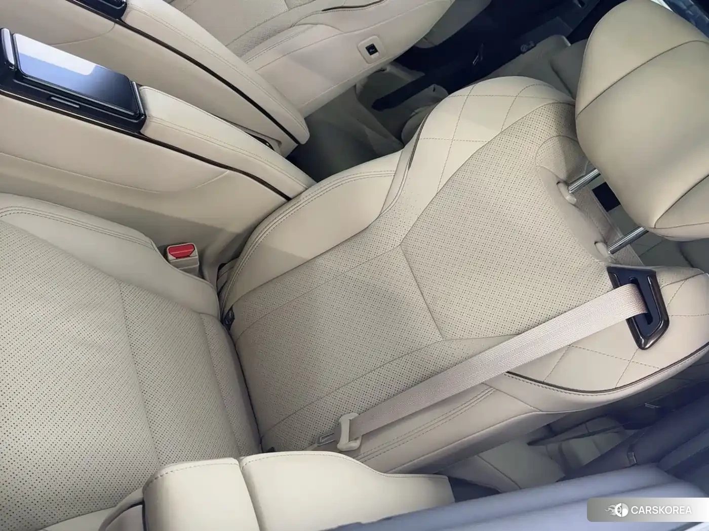Toyota Wilfa id 4576901 из Китая 9