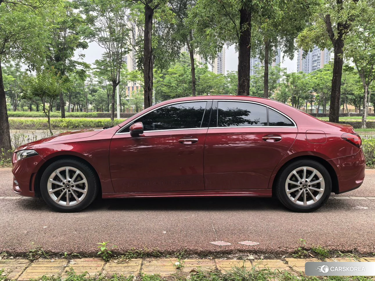 Mercedes-Benz Class A id 4421022 из Китая 17