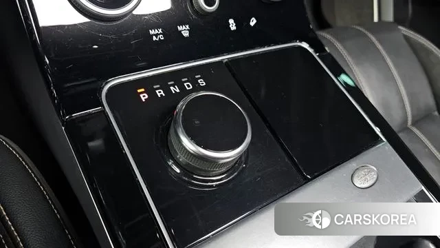 Land Rover Range Rover Velar id 2344249 из Кореи 19