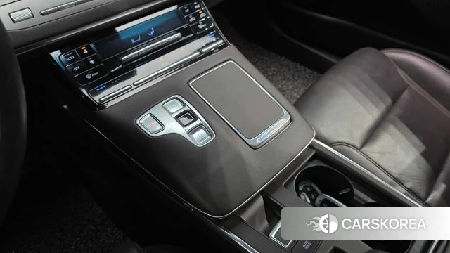 Hyundai The New Grandeur IG id 3872292 из Кореи 19