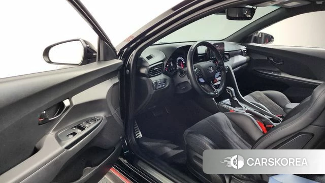 Hyundai Veloster (JS) id 3843662 из Кореи 19