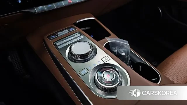 Genesis GV70 id 3327720 из Кореи 19