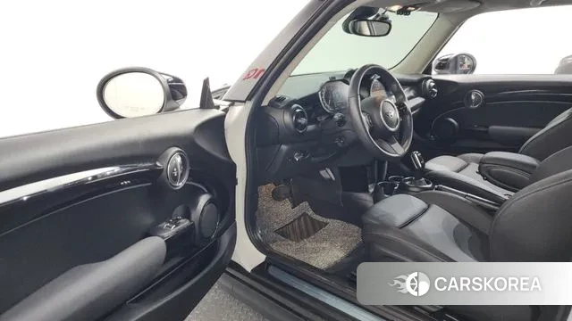 Mini Cooper id 3610521 из Кореи 19