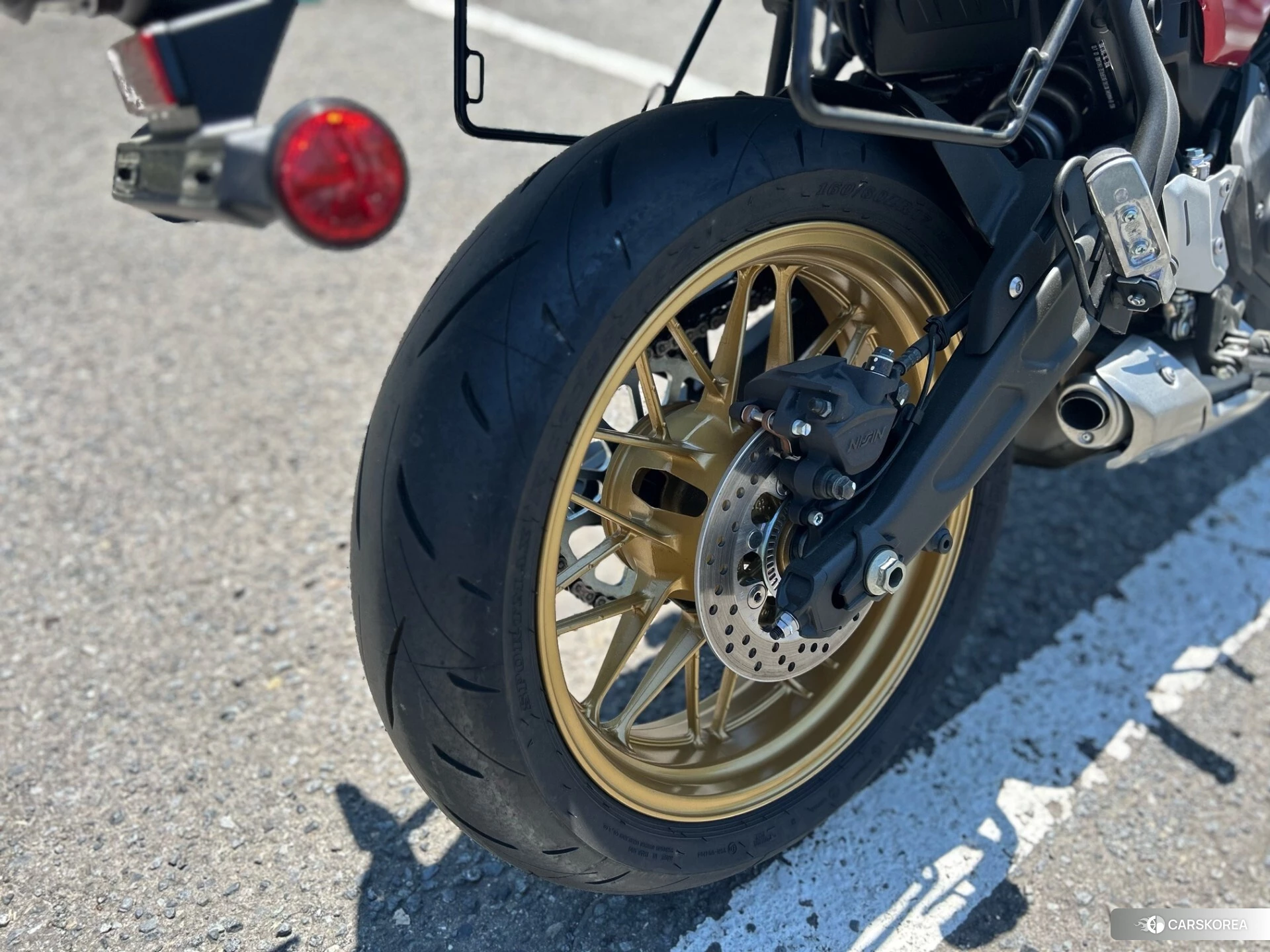 Kawasaki Z650RS id 4352851 из Японии 9
