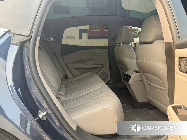 Geely Galaxy Galaxy Sparkle 8 PHEV id 3983181 из Китая 16