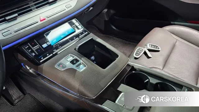 Hyundai The New Grandeur IG id 3661320 из Кореи 19