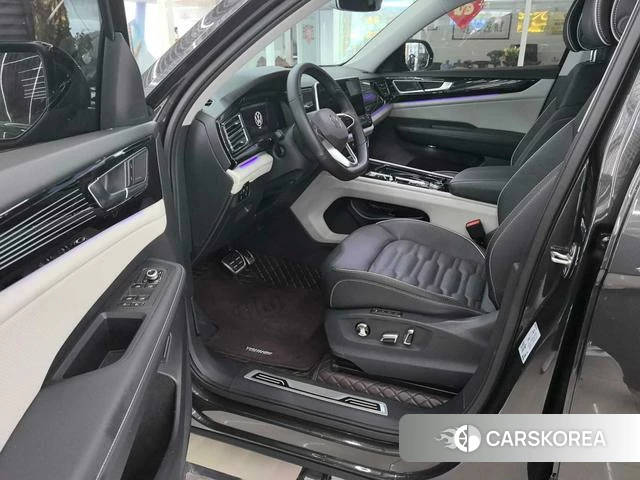 Volkswagen Tourang id 4321353 из Китая 14