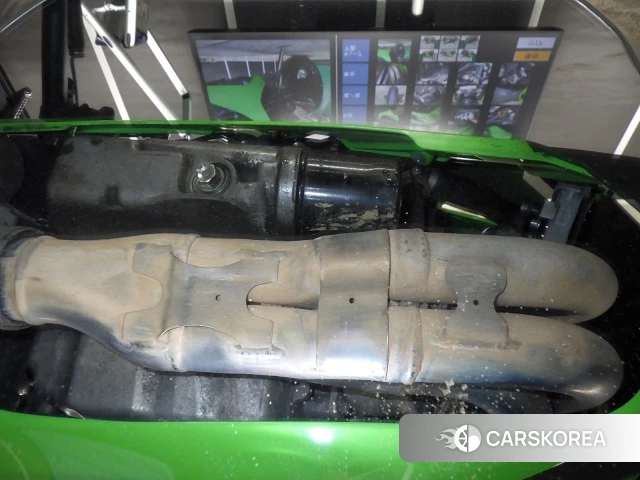 Kawasaki ZX-10R NINJA id 4365437 из Японии 9