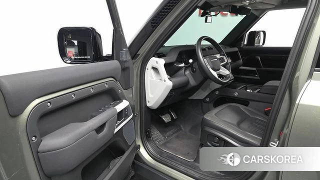 Land Rover Defender (L663) id 4245190 из Кореи 32
