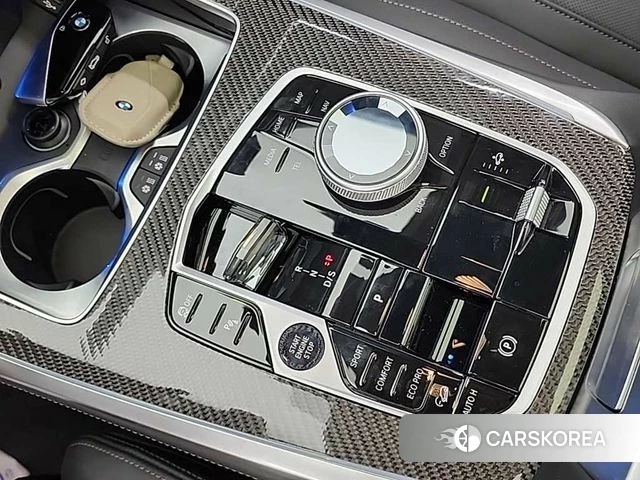 BMW X7 (G07) id 4505367 из Кореи 9