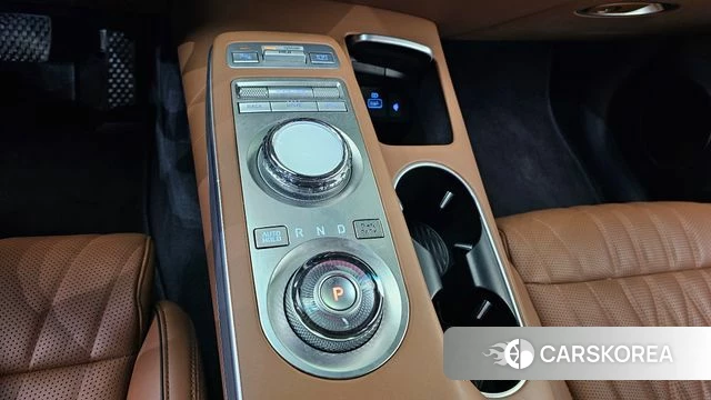 Genesis GV70 id 3904537 из Кореи 19