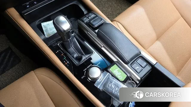 Lexus New GS300 id 3330592 из Кореи 19