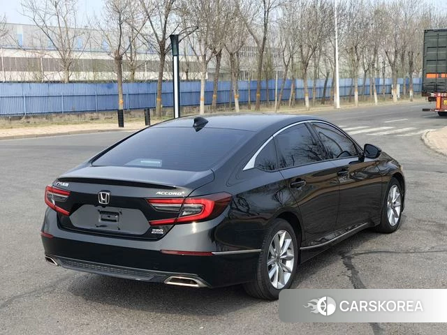 Honda Accord id 4272717 из Китая 9